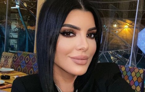 Andreea Tonciu, din nou pe mâna medicului estetician: „Voi ce părere aveți?”