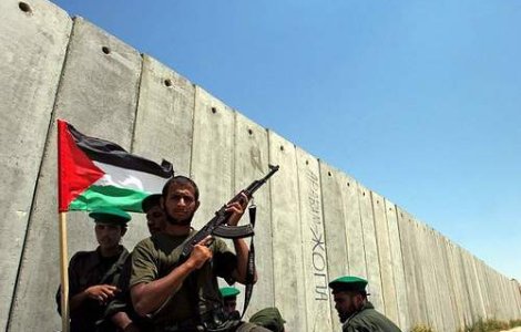 Ierusalim: Confruntari dure intre israelieni si palestinieni