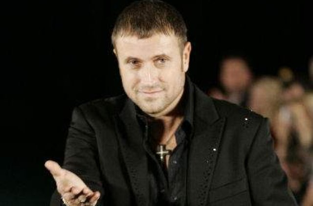 Botezatu a lansat parfumul "B Fabulous"