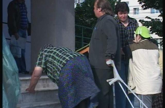 Dai un bibelou, devii handicapat: In ce consta mita pentru un certificat la Comisia din Prahova