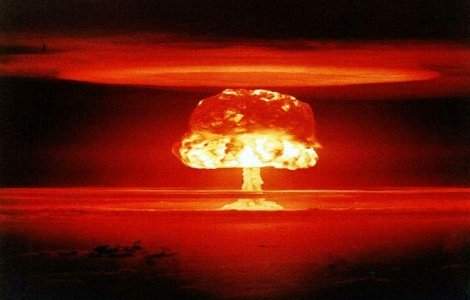 The Guardian: O bomba atomica, la un pas de a exploda in SUA in 1961