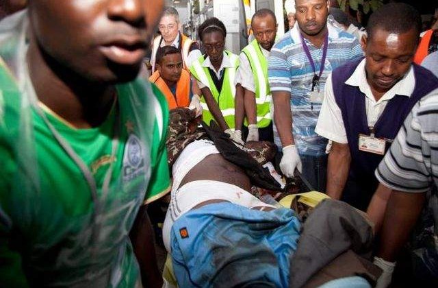 68 de morti in atacul din Nairobi. Trei dintre teroristi proveneau din SUA