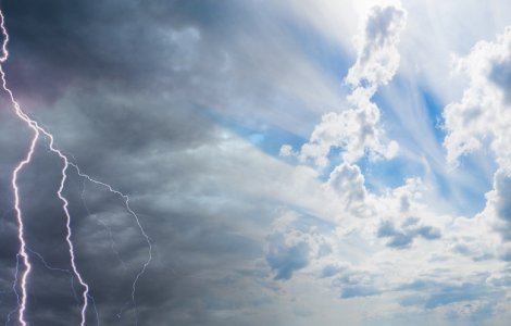 Cod galben de căldură în 7 județe și Cod galben de furtuni în 10 județe