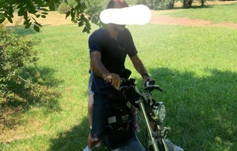 Pedofil recidivist, prins în flagrant. „Fetița era dezbrăcată, întinsă pe iarbă. Nu a reacționat nimeni când am început să țip”