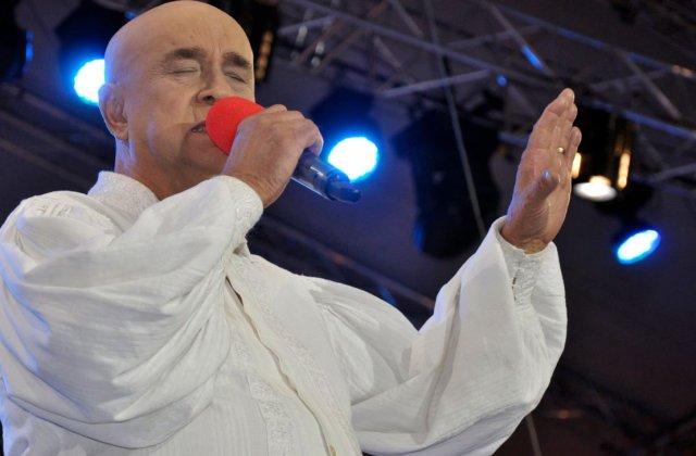 Viața lui Benone Sinulescu at&acirc;rnă de un fir de ață. Boala care &icirc;l macină pe artist