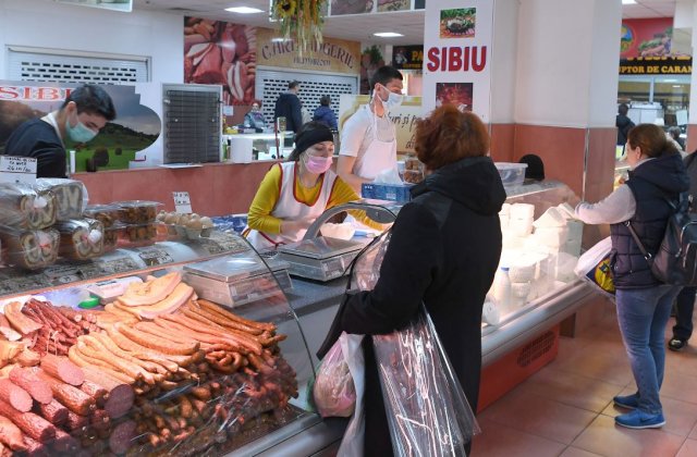 Vom m&acirc;nca mai bine &icirc;n Rom&acirc;nia, dar mai scump! Procesatorii și-au schimbat rețelele pentru mezeluri