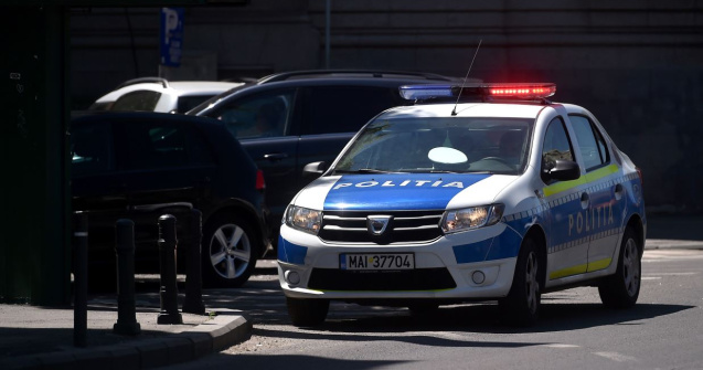 Caz cutremurător la Ploiești! O fetiță de 10 ani a participat la o orgie sexuală cu patru băieți într-o baie publică. A fost deschis dosar penal