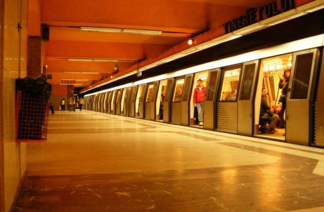 Metrou pana la aeroport: Manescu sustine proiectul