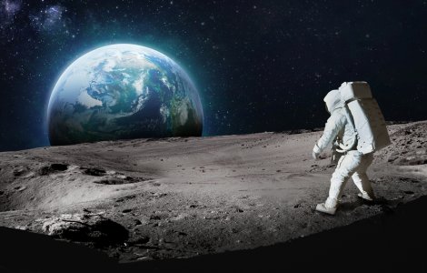 Richard Branson intenționează să construiască un hotel pe Lună