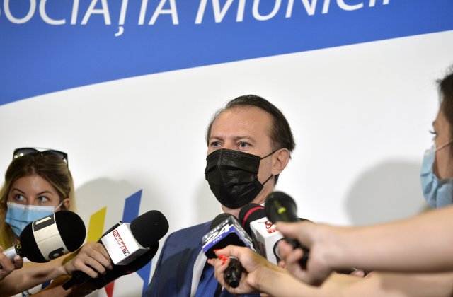 C&icirc;țu: Nu este vorba de concedieri la Ministerul Economiei; se comaseză direcții - prea mulți directori generali