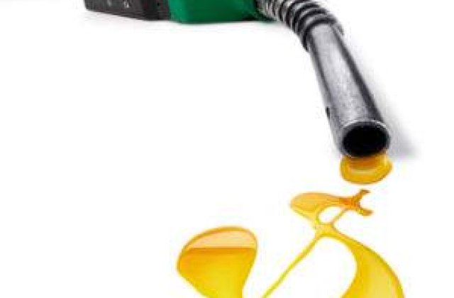 Benzina a depasit pragul psihologic de 5 lei pe litru