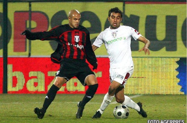 Rapid a ratat primul loc