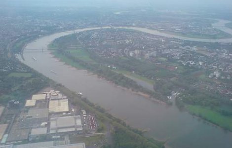 Rhinul in flacari, destinatie inedita de 1 mai