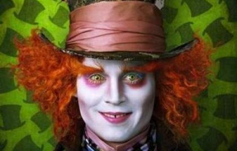 "Alice in Wonderland", din nou lider al box office-ului american de weekend