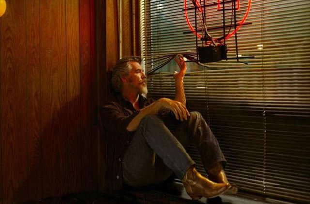 Celebritati sub obiectiv profesionist - 60 de selectii