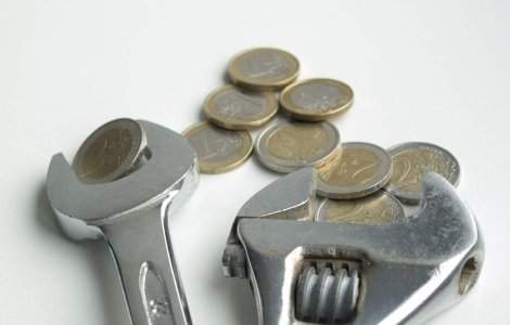 Criza din Grecia si "pofta de euro" a tarilor est-europene