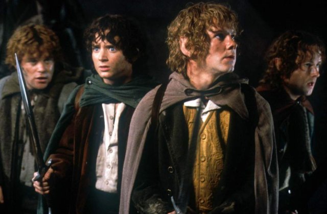 "Lord of the Rings" se intoarce