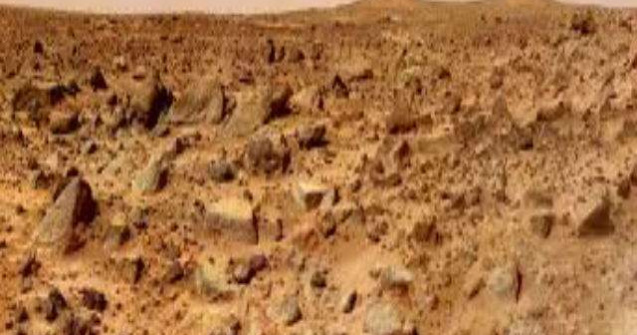 Solul planetei Marte contine aproximativ 2% apa