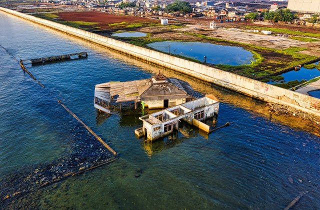 Zeci de persoane dispărute și patru morți în urma ploilor abundente din vestul Germaniei