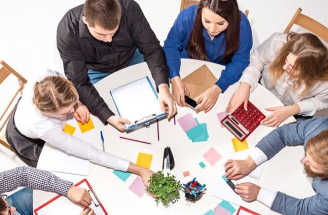 Trucuri pentru a atrage talente de top spre compania ta