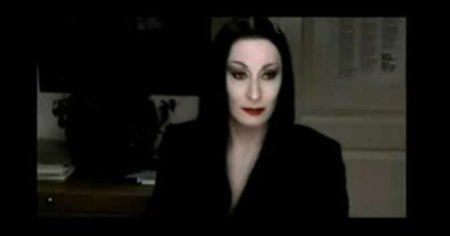 Tim Burton vrea un film 3D cu Familia Addams