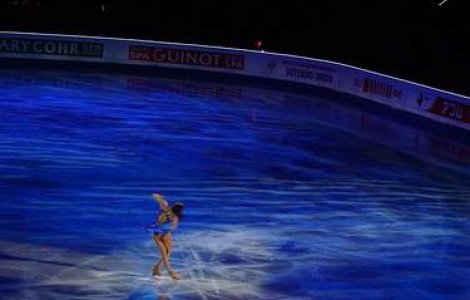 Campionii patinajului cuceresc Torino inainte de Bucuresti!