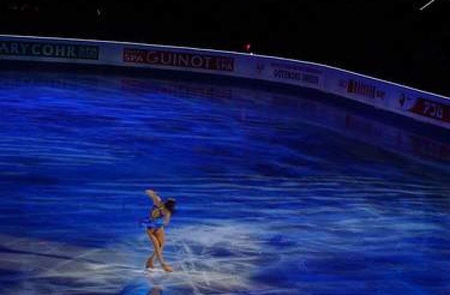 Campionii patinajului cuceresc Torino inainte de Bucuresti!