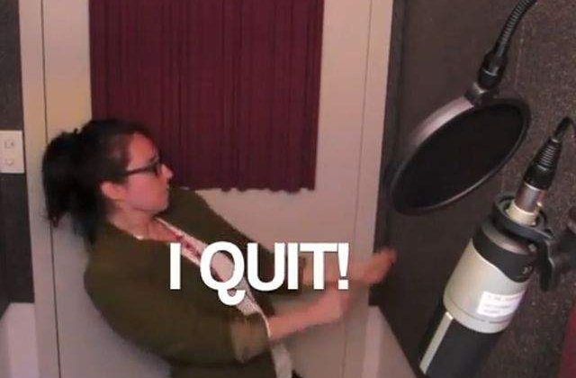 [VIDEO] Cea mai buna metoda de a-ti da demisia: Cu muzica si dans