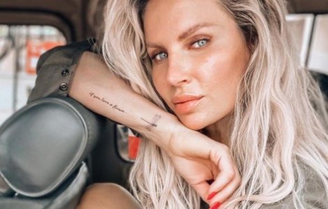 Andreea Bănică, clipe de panică în mall. Artista s-a simțit ca într-un labirint