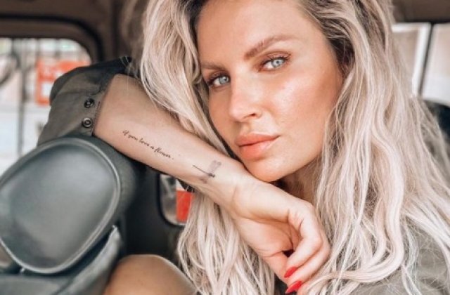 Andreea Bănică, clipe de panică în mall. Artista s-a simțit ca într-un labirint