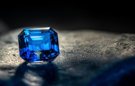 Cel mai scump safir din Cașmir! Cât valorează acesta