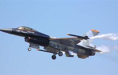 Romania cumpara 24 de avioane F16 la mana a doua