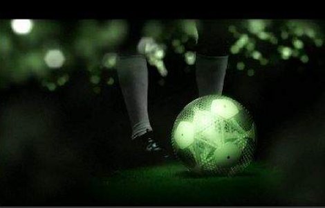 Mingea perfecta? Fotbal la un alt nivel