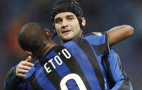  Video  Chivu s-a intors pe teren