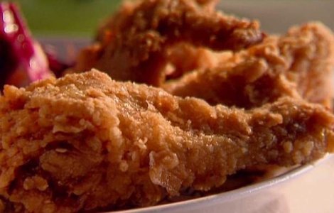 Lantul KFC, mai profitabil in Romania decat McDonald`s