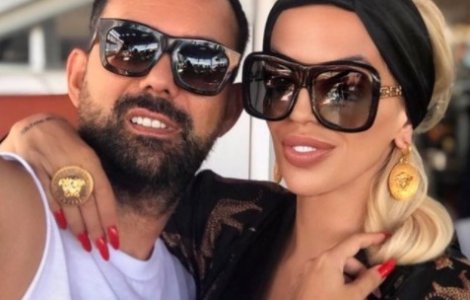 Raluca Bădulescu, în vacanță cu fostul și actualul soț!