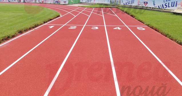 Improvizația Primăriei din Vaslui, de râsul lumii. Autoritățile au făcut pista de atletism în colțuri