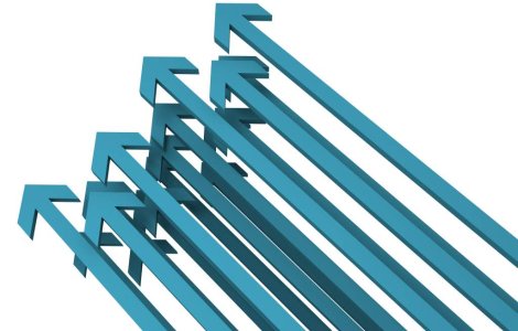 Isarescu: Aparent, economia Romaniei a inceput sa creasca