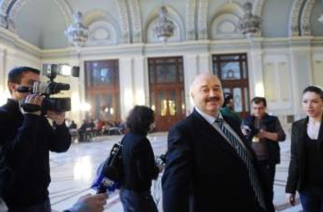 Voicu: "Nu voi parasi pamantul romanesc"