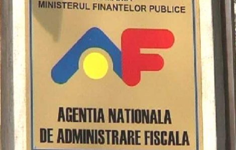 28 de sefi din ANAF vor fi demisi