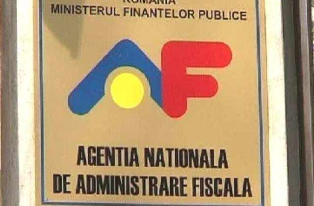 28 de sefi din ANAF vor fi demisi