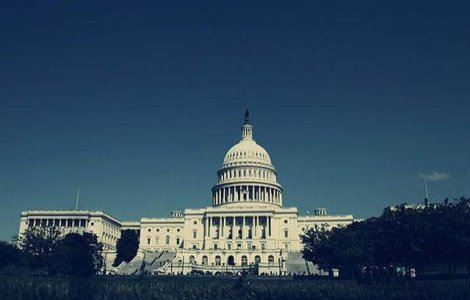 Focuri de arma in fata Congresului Statelor Unite