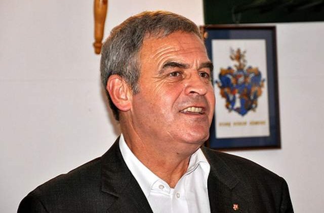 Tokes cere dreptul la aparare in fata Consiliului Ordinului "Steaua Romaniei"