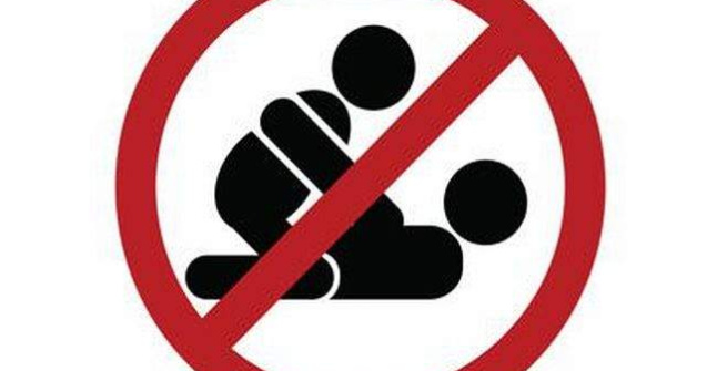  Top  Top 10 oameni faimosi care au murit virgini