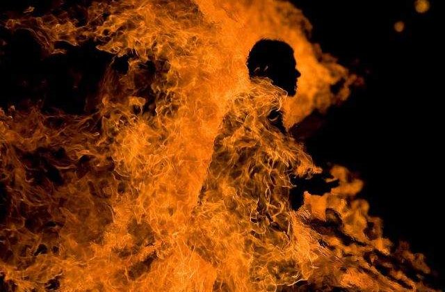 Un barbat si-a dat foc in apropiere de Capitoliul din Washington