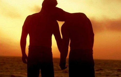 Gena homosexualitatii, transmisa de mame