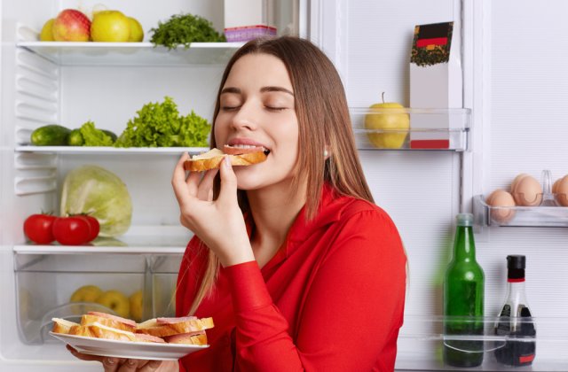 4 motive pentru care îți este foame tot timpul și nu scapi de kilogramele în plus