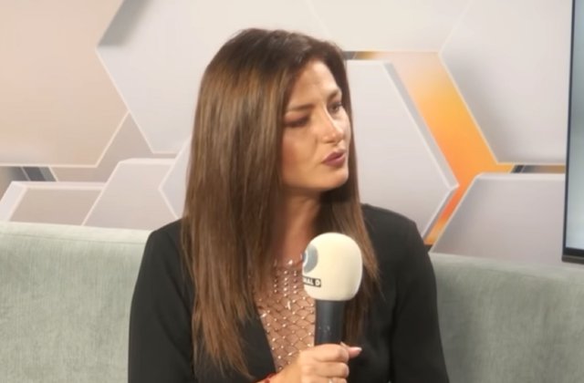 A &icirc;ntreținut sau nu Roxana Ghiță relații intime cu Musty! Ce spune Elena Marin
