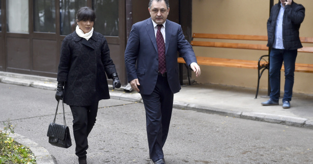 Oana Mizil, la spital după ce ar fi fost bătută de Marian Vanghelie. Polițiștii au emis ordin de restricție