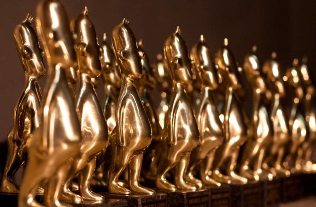 Emotii, astazi se decerneaza "oscarurile romanesti"